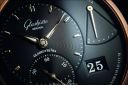 Dateiname=PanoReserve_Red_Gold_black_dial__PR_2_Presse_28JPG29_13272_prot.jpg
Dateigröße=136KB
Abmessungen: 1200x797
hinzugefügt am: 20. Februar 2015 PanoReserve_Red_Gold_black_dial__PR_2_Presse_28JPG29_13272_prot.jpg