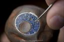 gem-setting_at_jaeger-lecoultre_manufactureceveline_perroud_3_1_prot.jpg